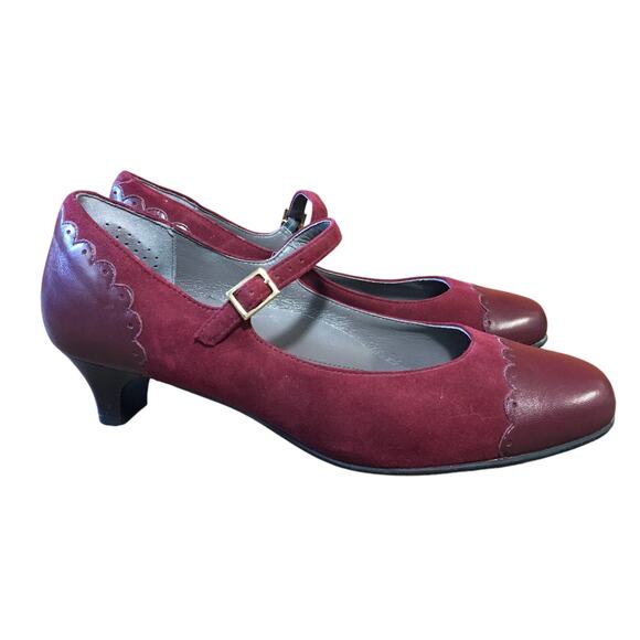 SAS San Antonio Shoes Cate Mary Jane Pump Red Womens 8 Wide Kitten Heel Comfort - Picture 1 of 10